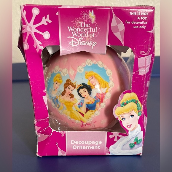 Disney Princess Ornament - Picture 2 of 3